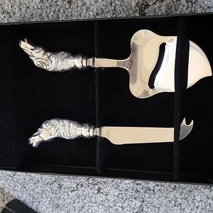 Arthur Court Equestrian Horse Cheese servers